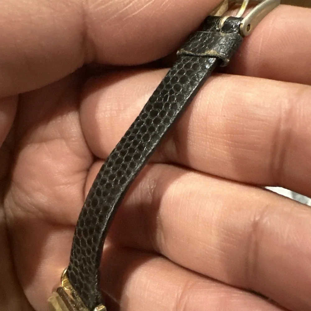 Working Vintage Gold Tone Lorus Ladies Watch Y242-5000 Black‎ Leather Band 20mm